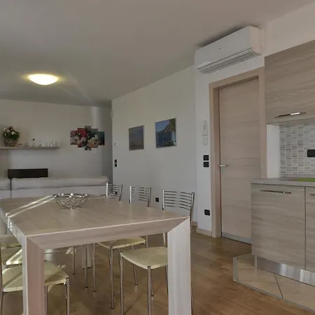 Apartamento Delizia Picedo
